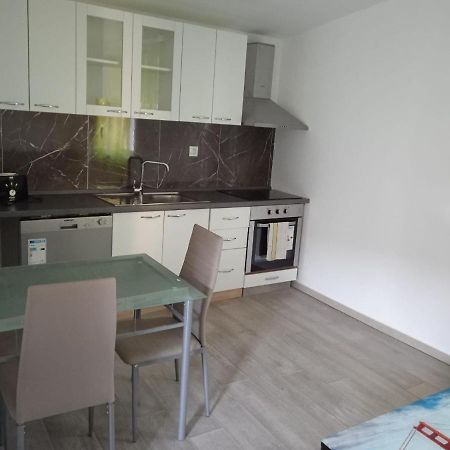 Ferienwohnung Schaefer Murter Zewnętrze zdjęcie