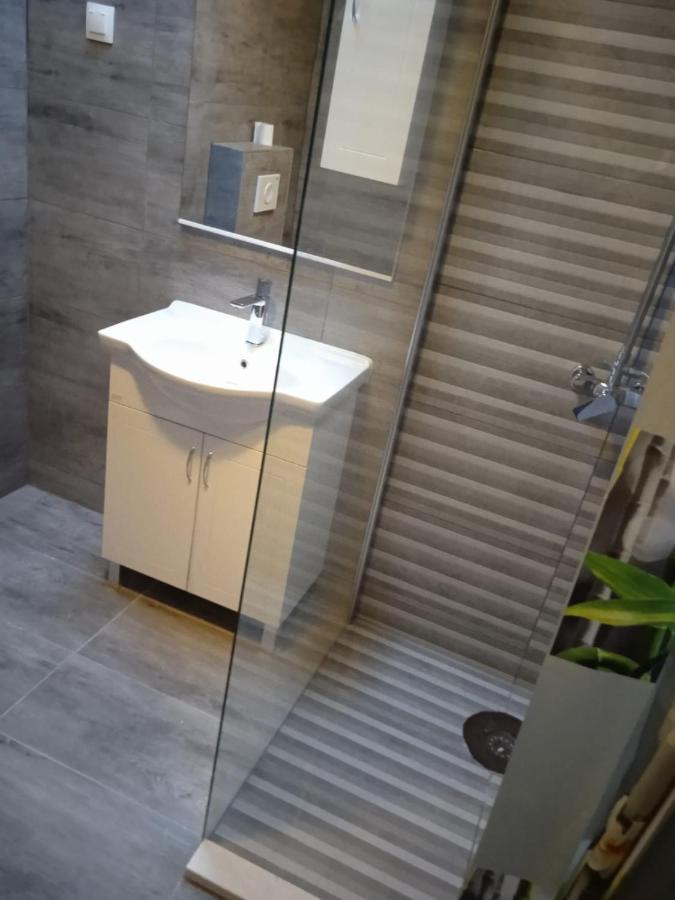 Ferienwohnung Schaefer Murter Zewnętrze zdjęcie